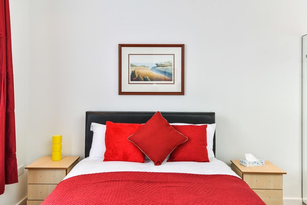 Riverbank Stay Londres Exterior foto